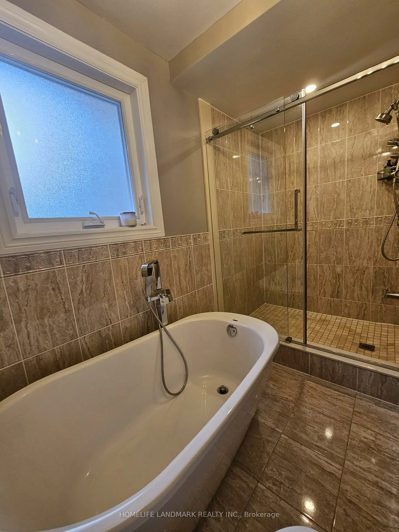 74, Julia, Thornhill, Markham