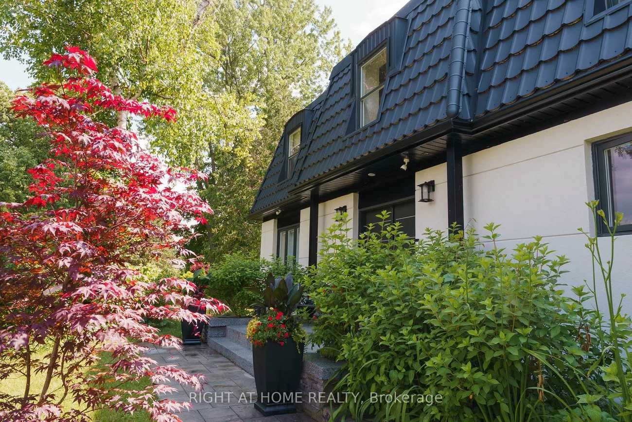 6, Ladyslipper, Bayview Glen, Markham