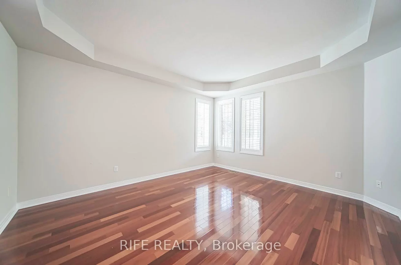 37, Burndenford, Markville, Markham