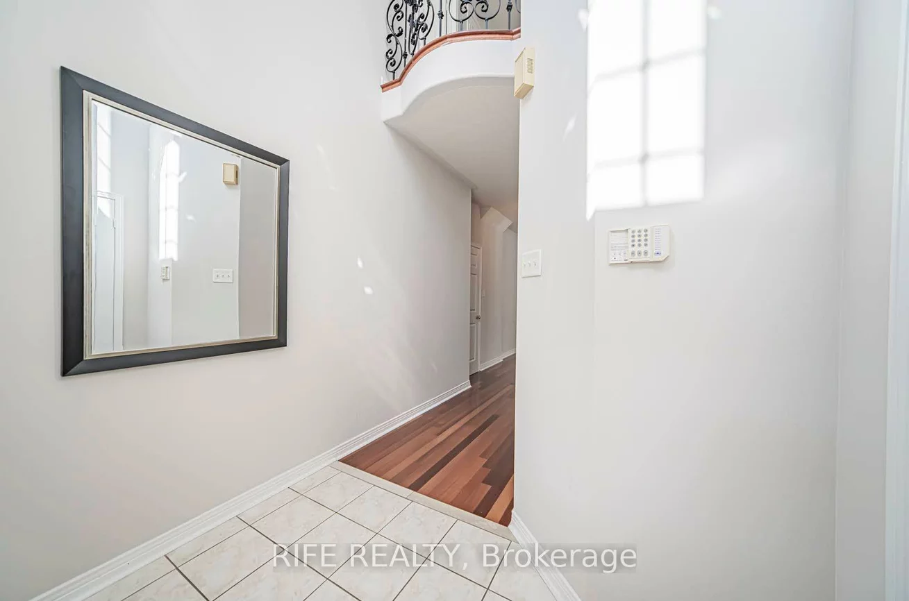 37, Burndenford, Markville, Markham