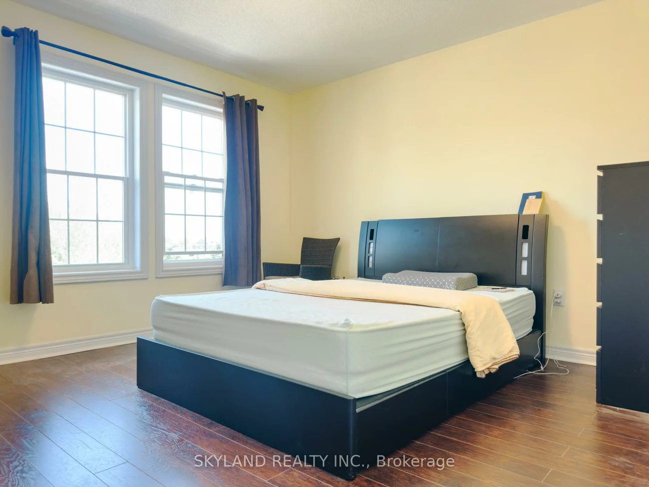 57, Robert Osprey, Cathedraltown, Markham