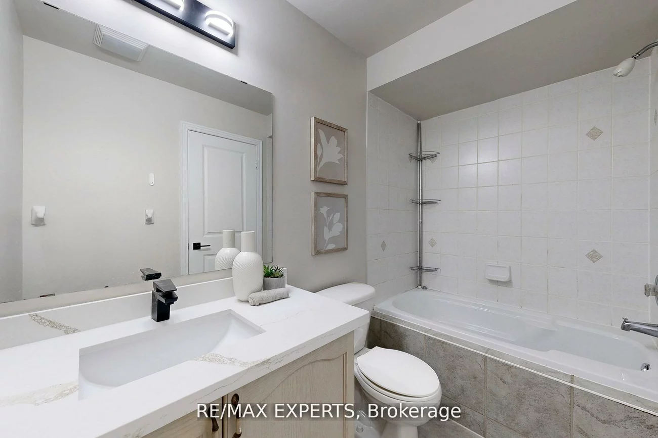 187, Hopecrest, Cachet, Markham