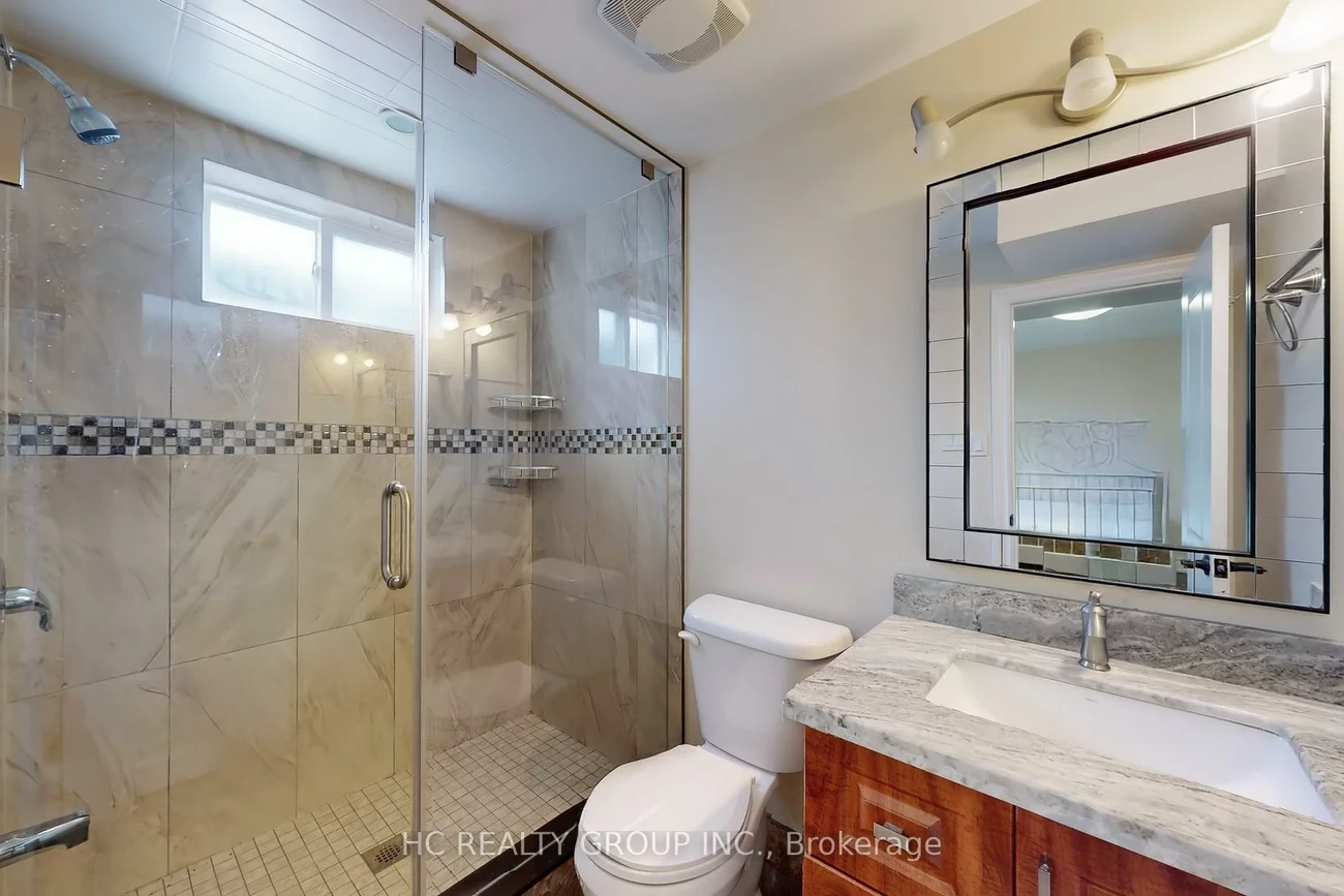 2, Heathrow, Milliken Mills West, Markham