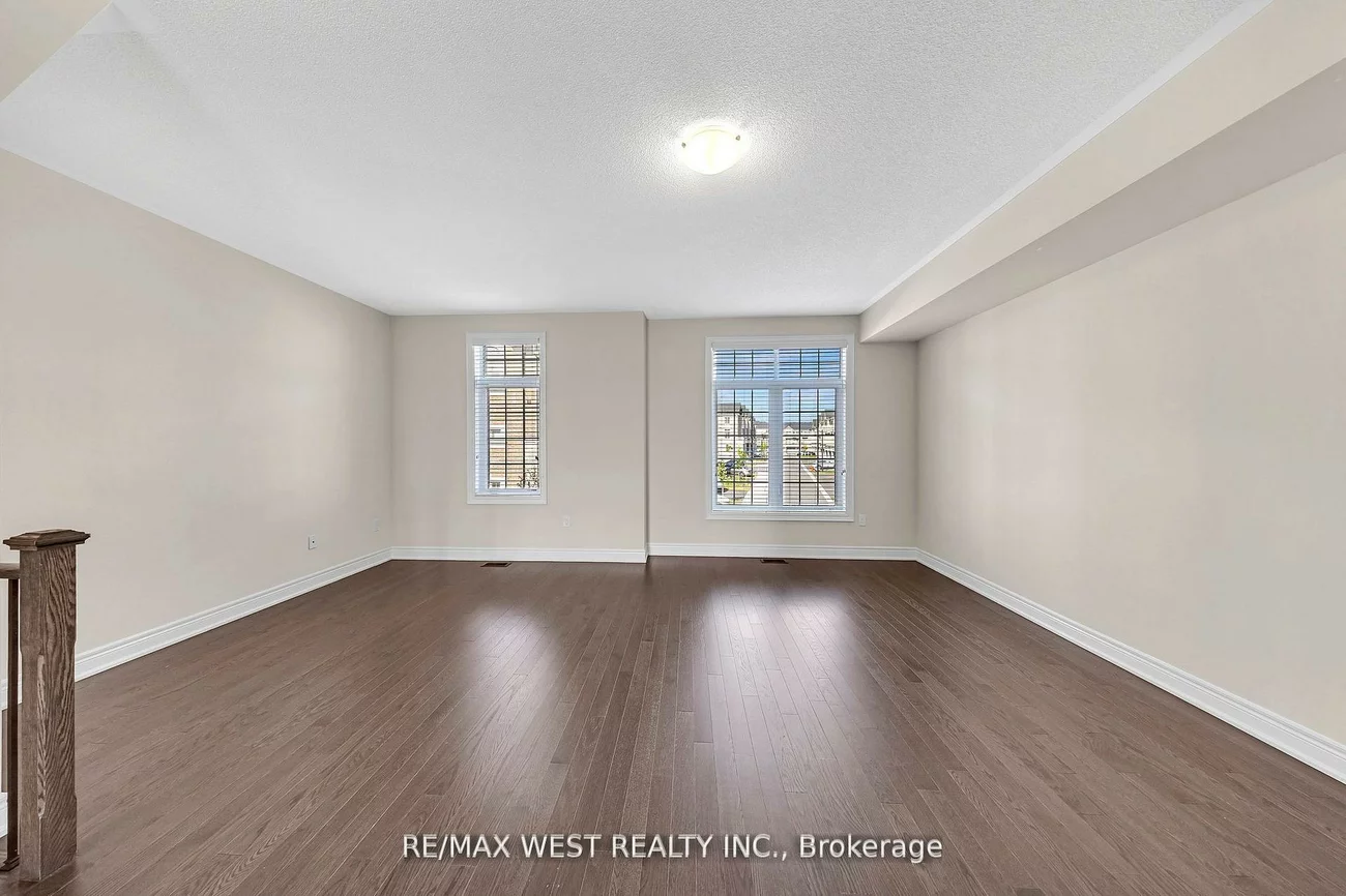 8, Andress, Cedarwood, Markham
