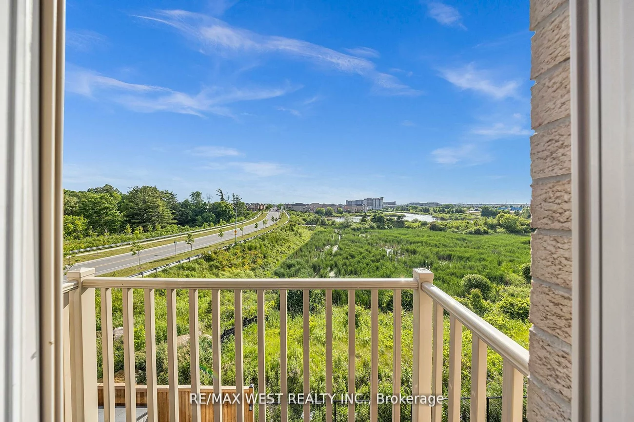 8, Andress, Cedarwood, Markham