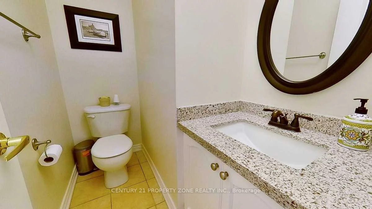 2389, Bur Oak, Greensborough, Markham
