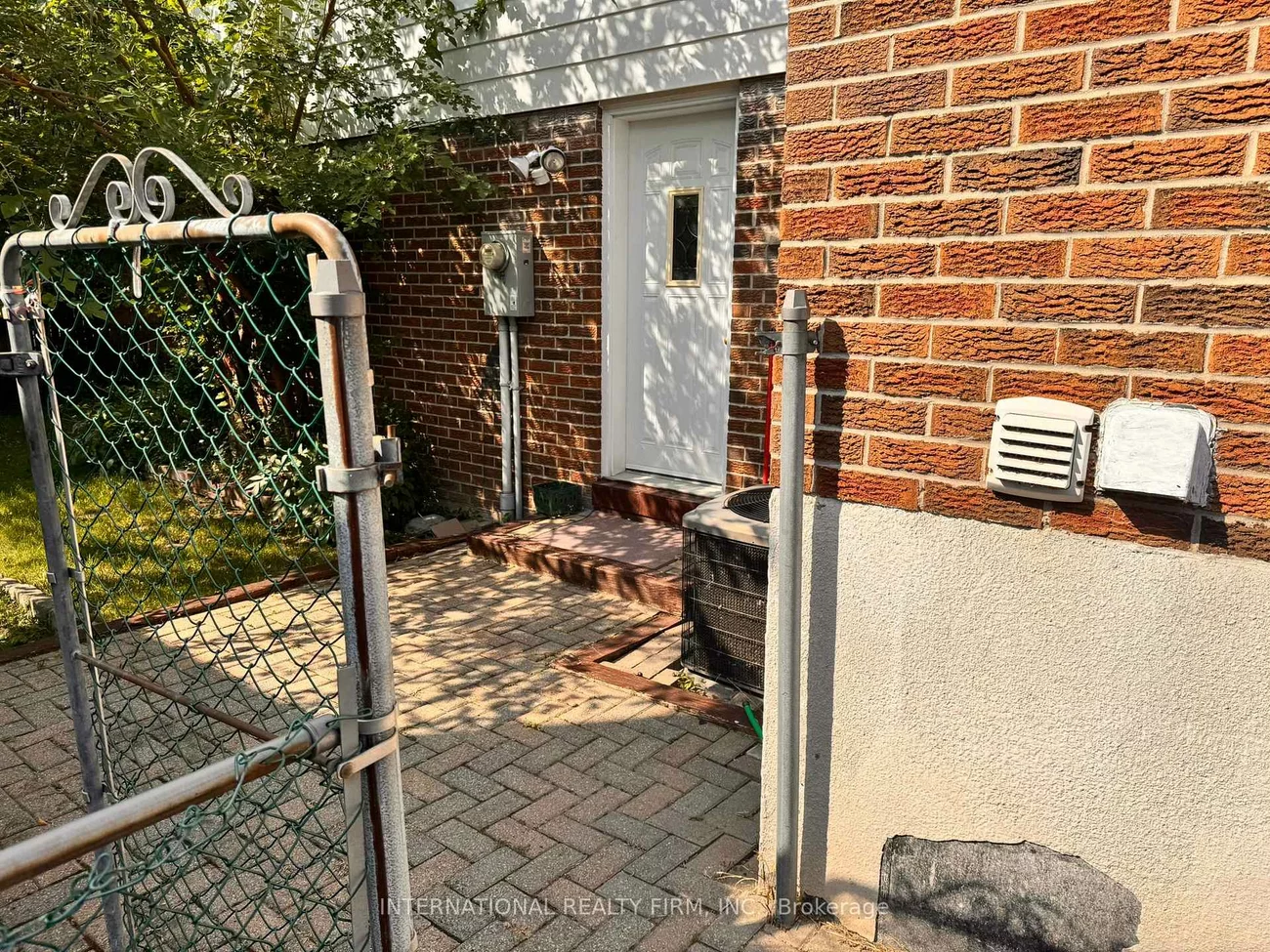14, Blue Spruce, Royal Orchard, Markham