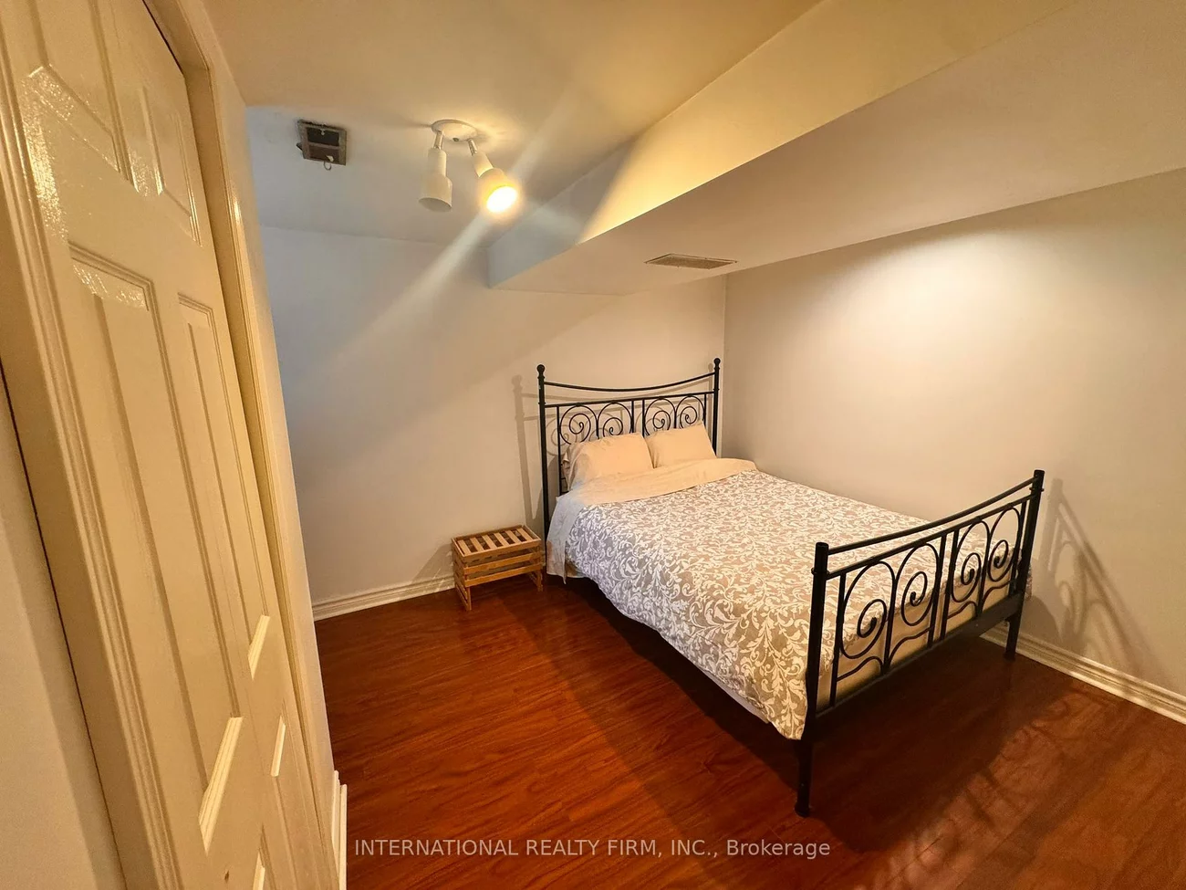 14, Blue Spruce, Royal Orchard, Markham