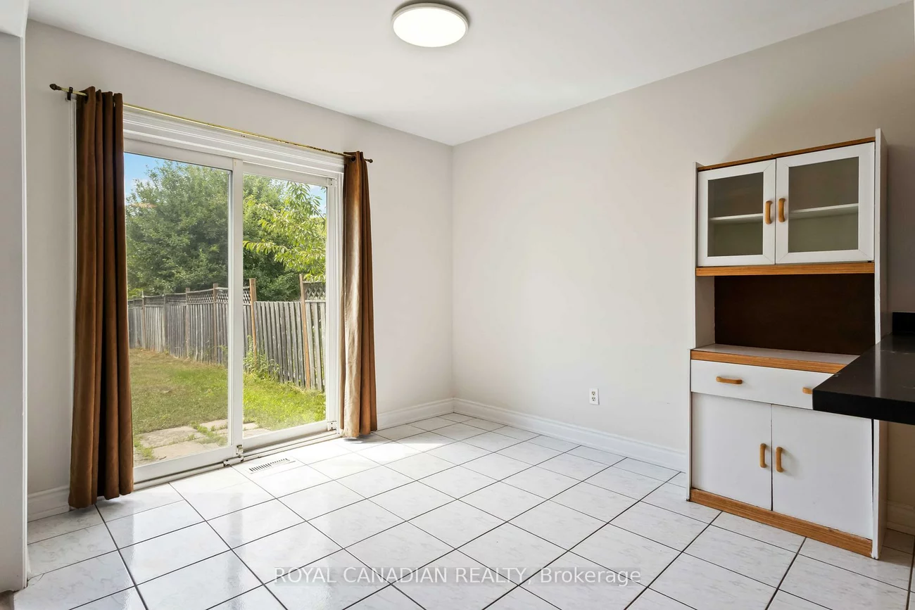 107, Joycedale, Middlefield, Markham