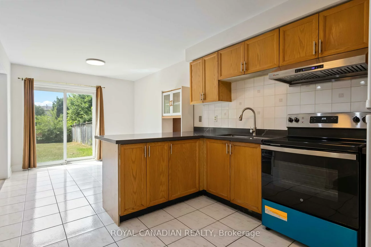 107, Joycedale, Middlefield, Markham