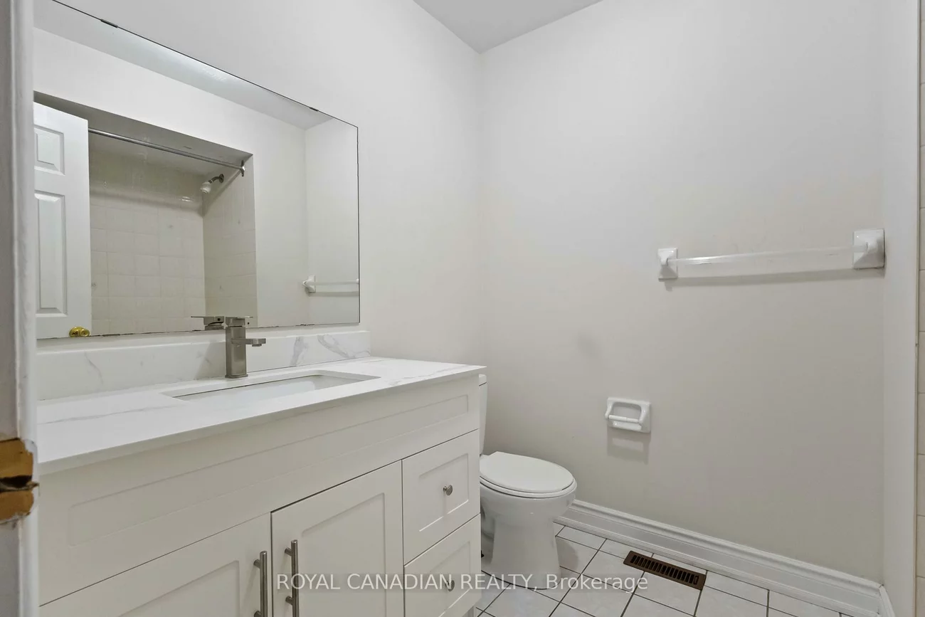 107, Joycedale, Middlefield, Markham