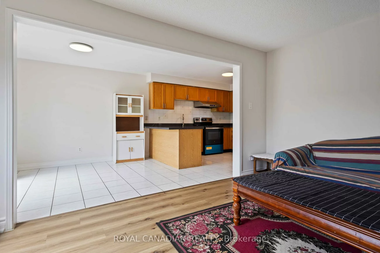 107, Joycedale, Middlefield, Markham