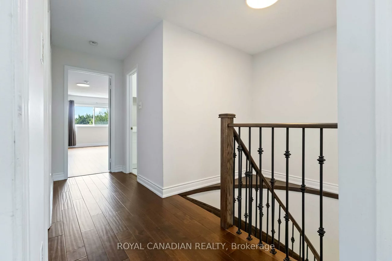 107, Joycedale, Middlefield, Markham