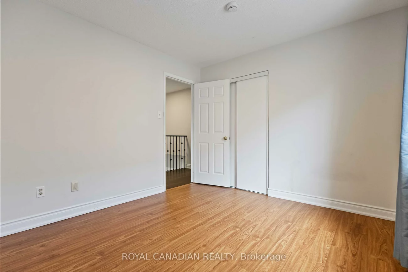 107, Joycedale, Middlefield, Markham