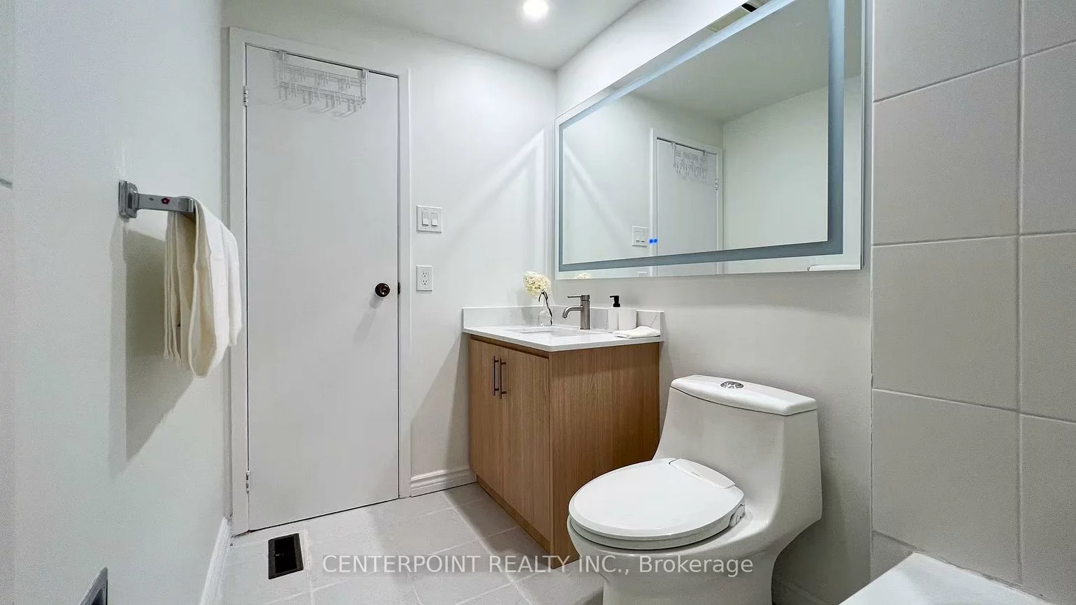 44, Kenley, Milliken Mills East, Markham
