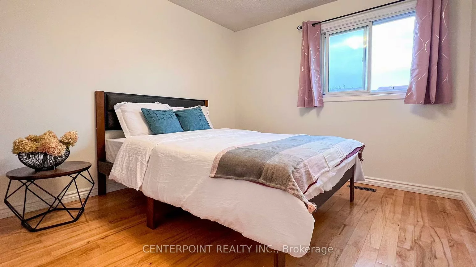 44, Kenley, Milliken Mills East, Markham