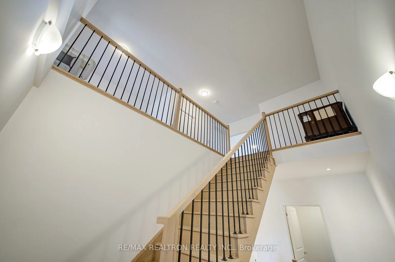 8, Yans, Buttonville, Markham