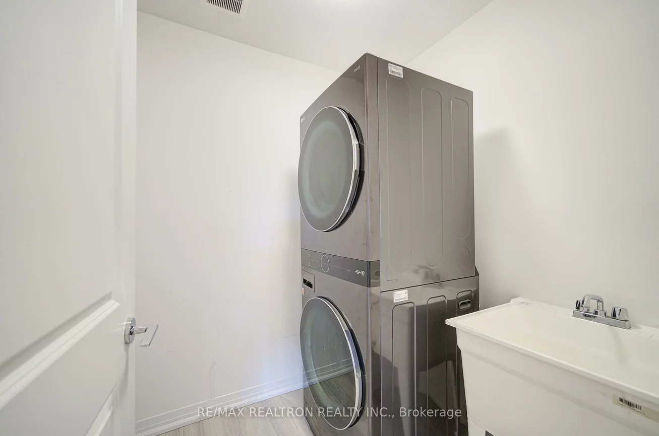 8, Yans, Buttonville, Markham