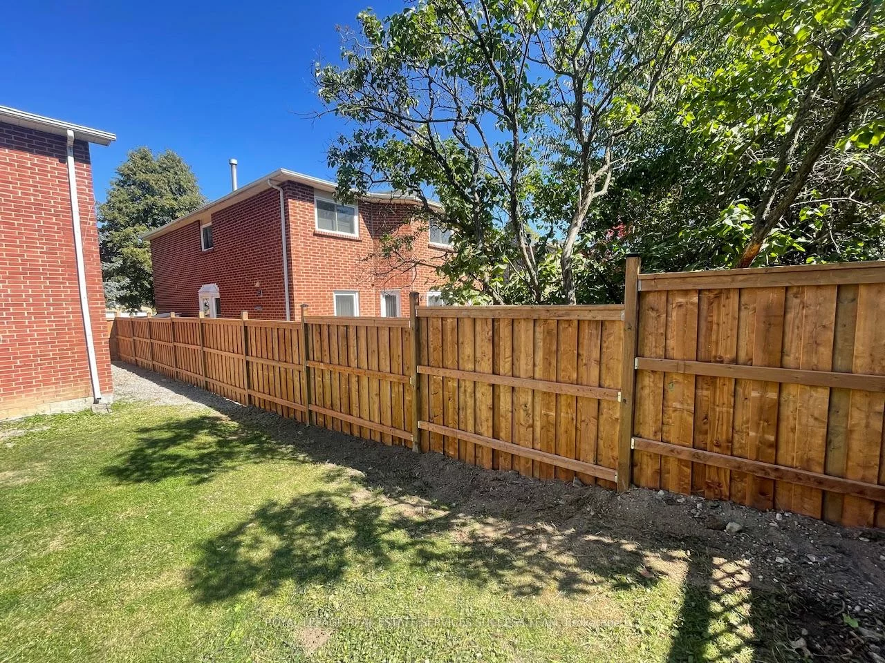 33, HEMLOCK, Raymerville, Markham