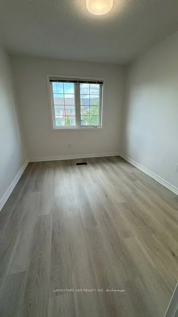 1081, Bur Oak, Wismer, Markham