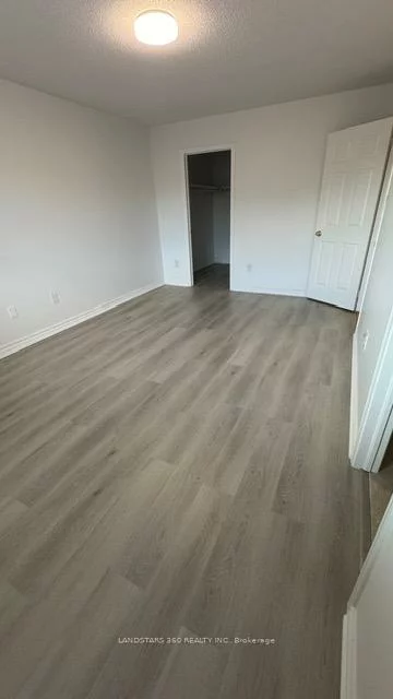 1081, Bur Oak, Wismer, Markham