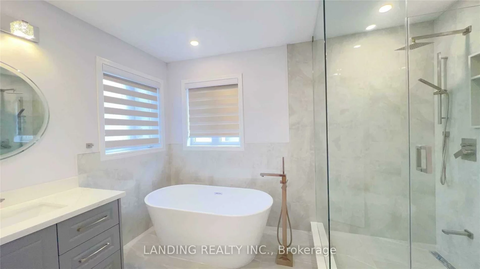 35, Briarcrest, Berczy, Markham