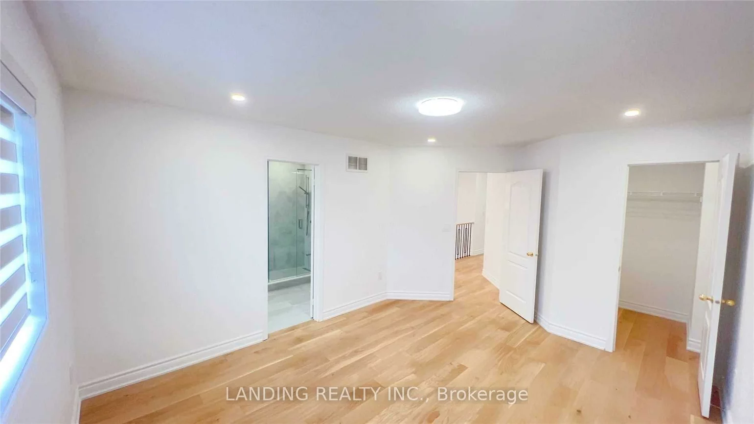 35, Briarcrest, Berczy, Markham