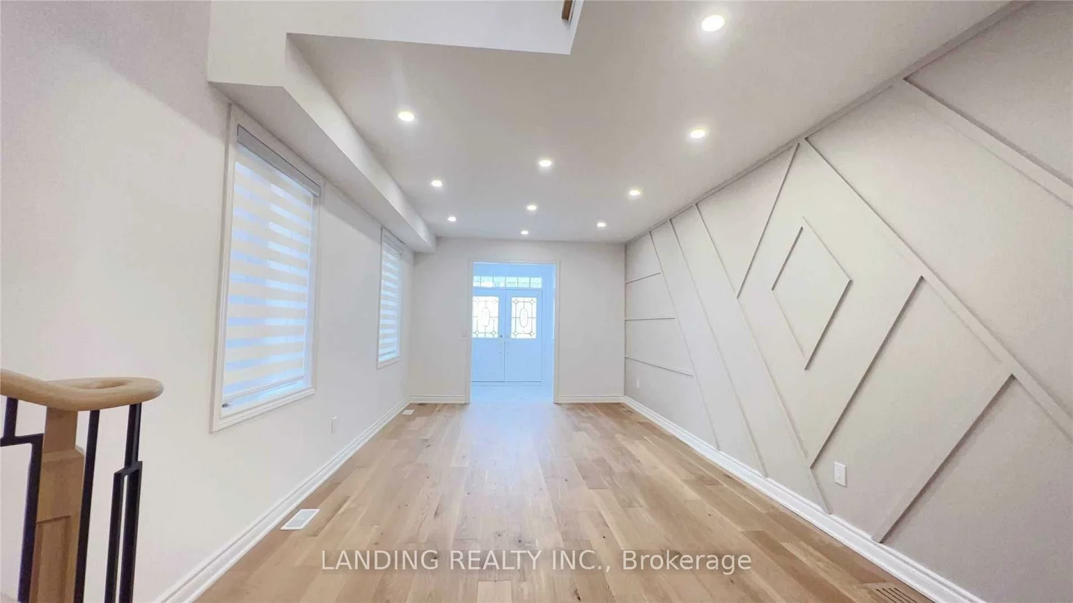 35, Briarcrest, Berczy, Markham