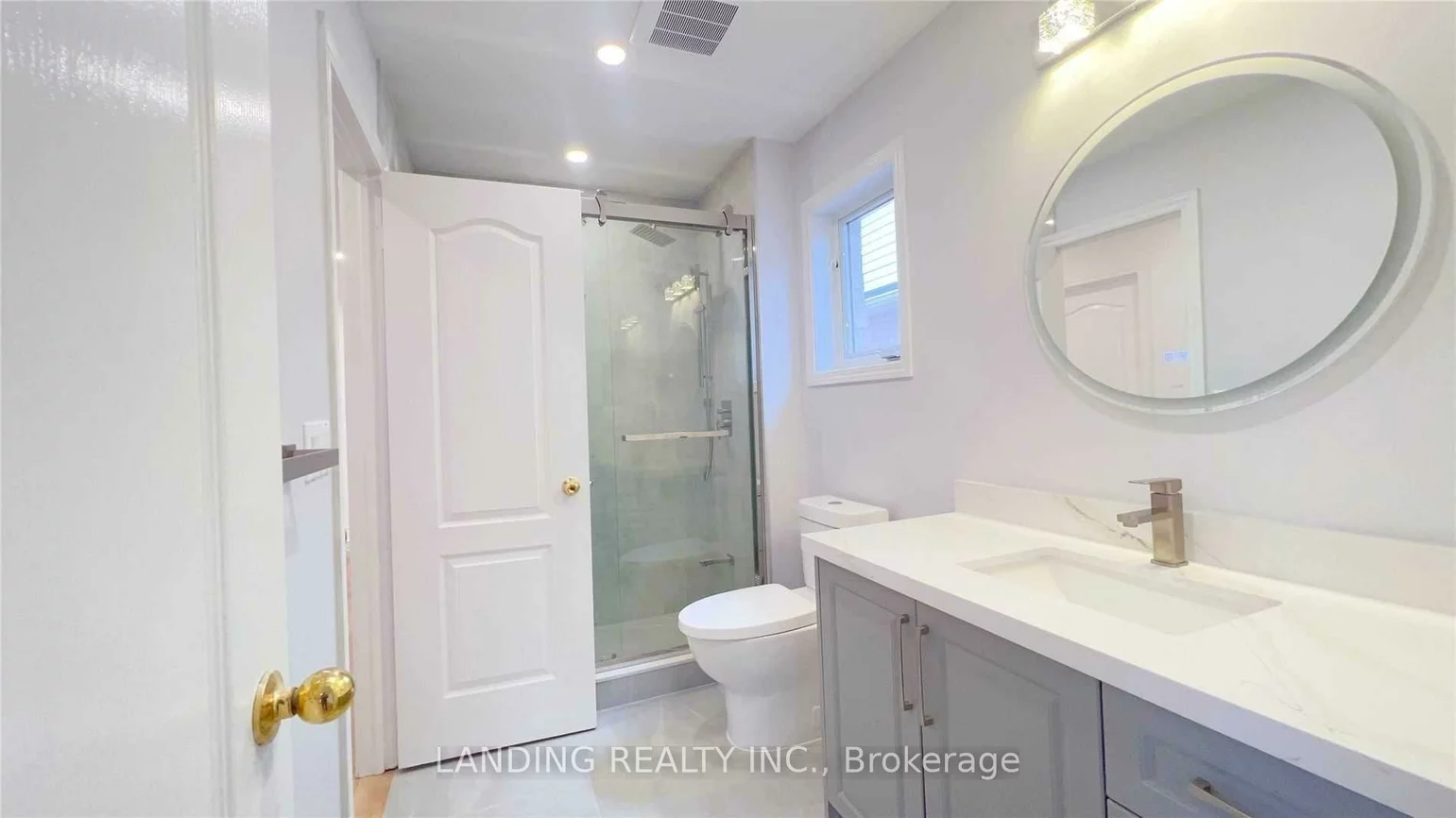 35, Briarcrest, Berczy, Markham