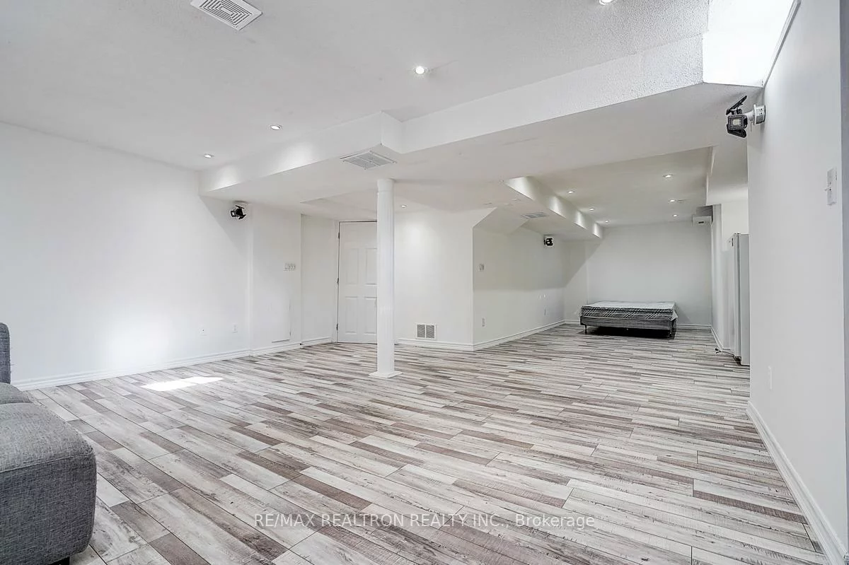 22, Alfred Paterson, Greensborough, Markham