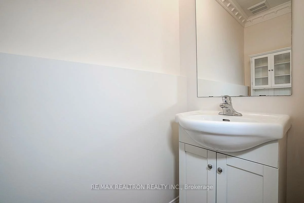 22, Alfred Paterson, Greensborough, Markham
