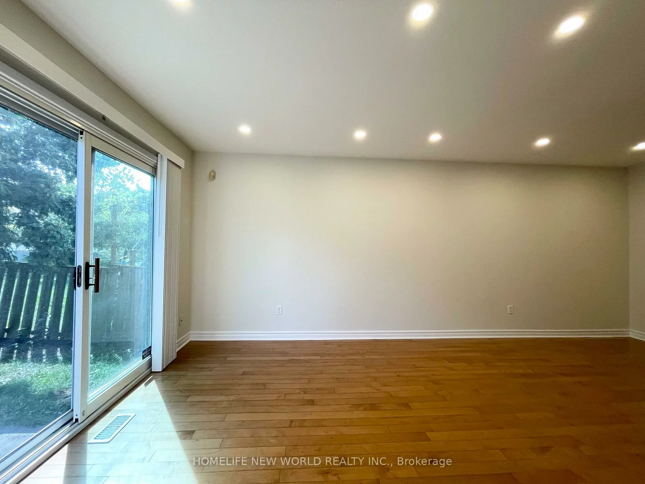 15, Duxford, Milliken Mills East, Markham