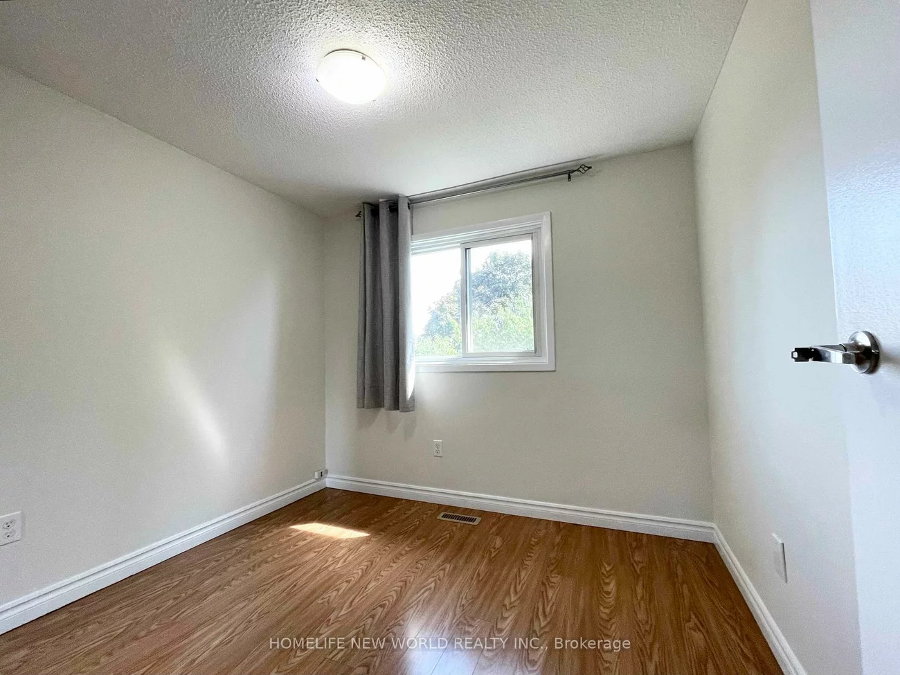 15, Duxford, Milliken Mills East, Markham