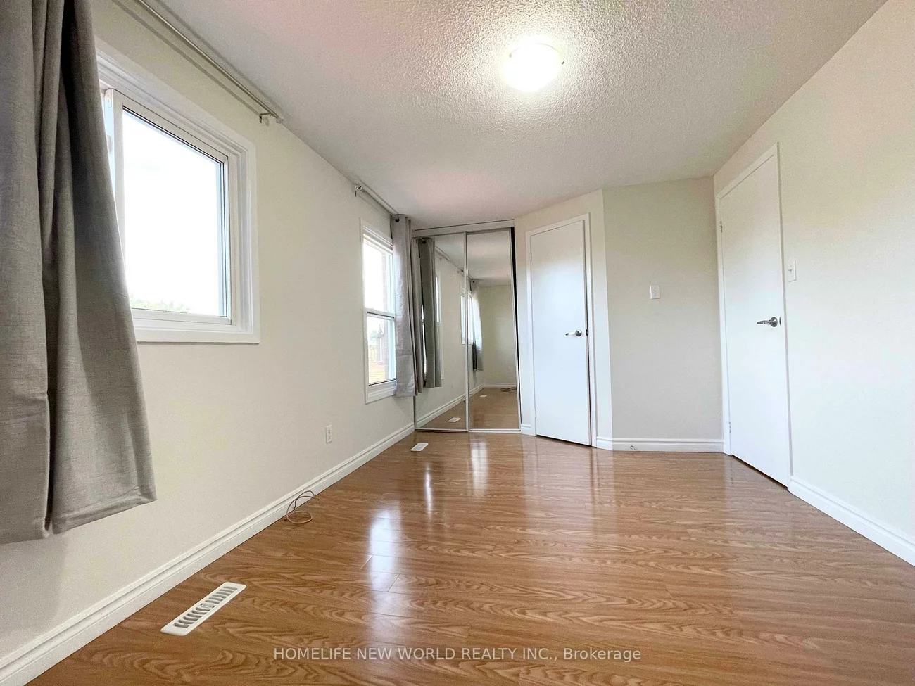 15, Duxford, Milliken Mills East, Markham