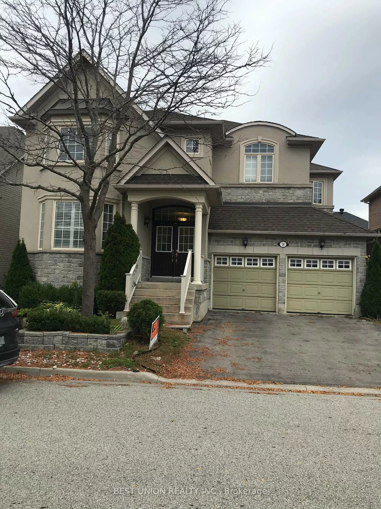 24, HEATHFIELD, Victoria Manor-Jennings Gate, Markham