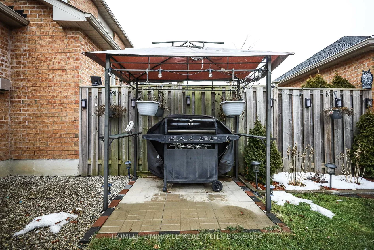 73, Andriana, Box Grove, Markham