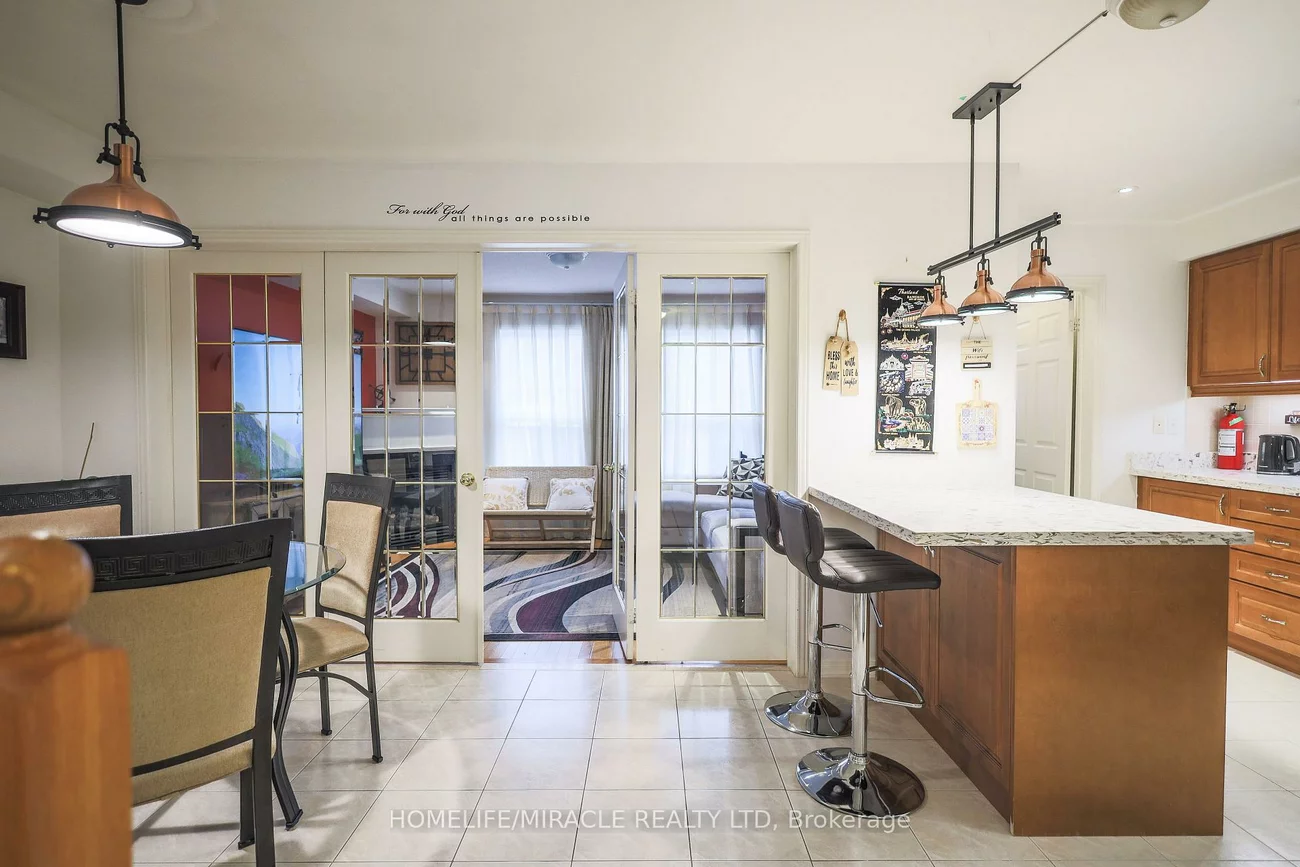 73, Andriana, Box Grove, Markham