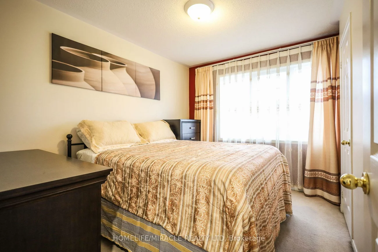 73, Andriana, Box Grove, Markham