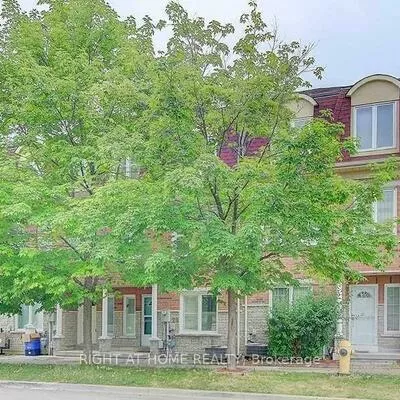 28, Pond, Commerce Valley, Markham