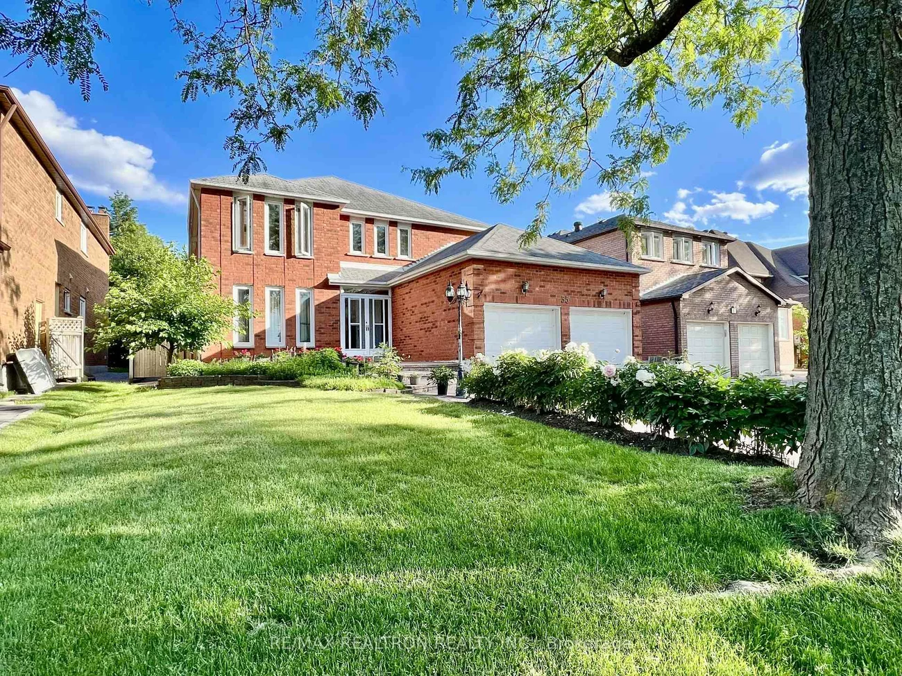 35, Soho, Markville, Markham