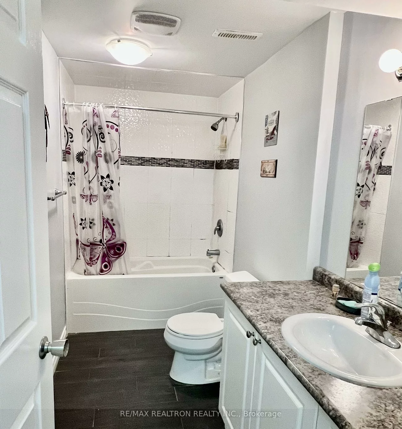 35, Soho, Markville, Markham