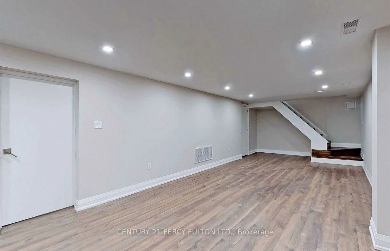64, Royal Orchard, Royal Orchard, Markham