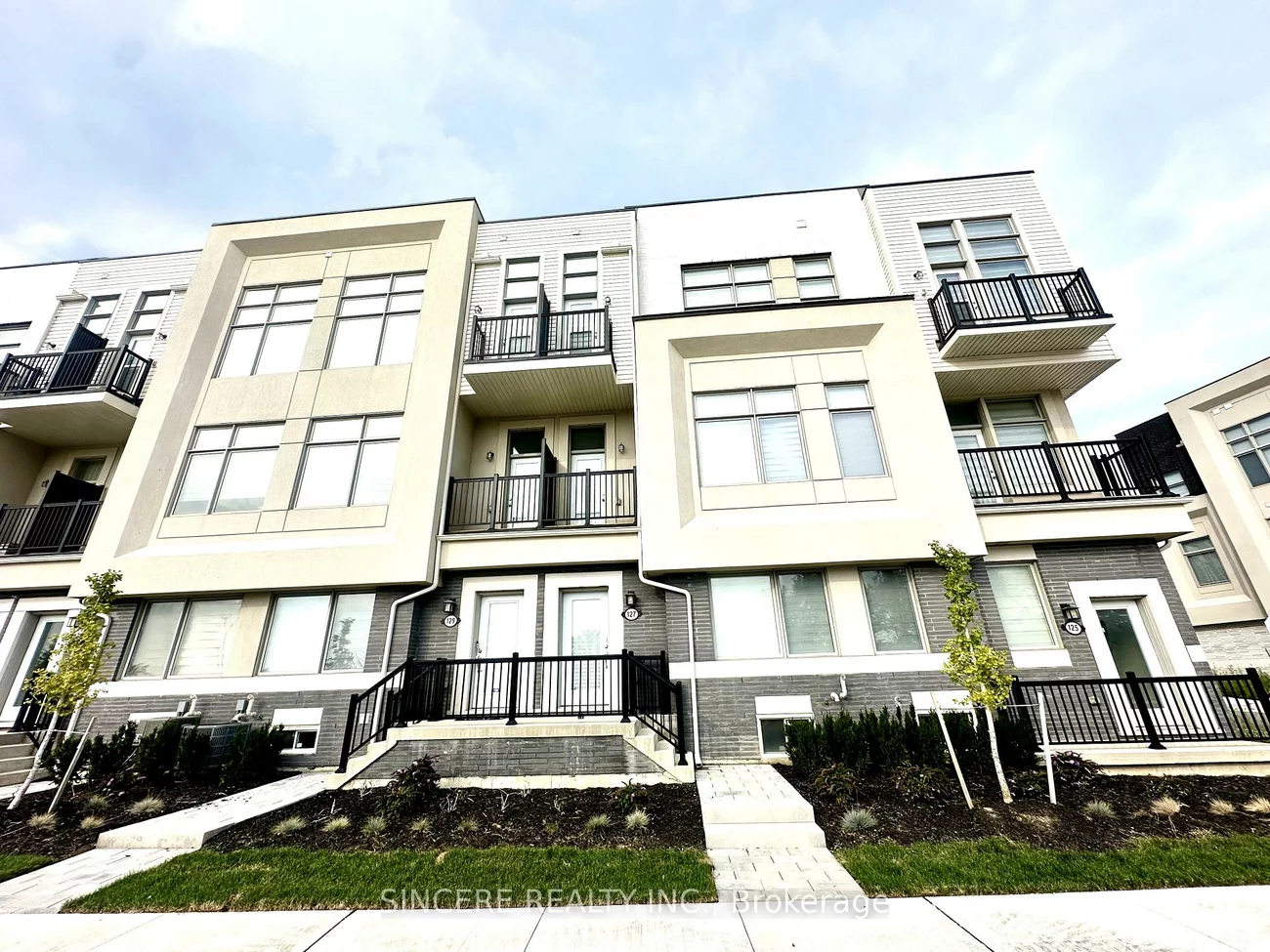 127, Markland, Cachet, Markham