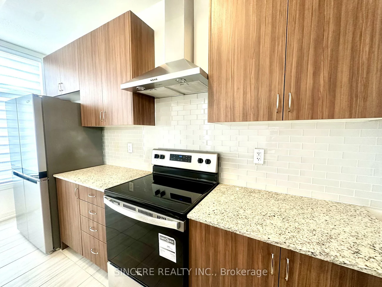 127, Markland, Cachet, Markham
