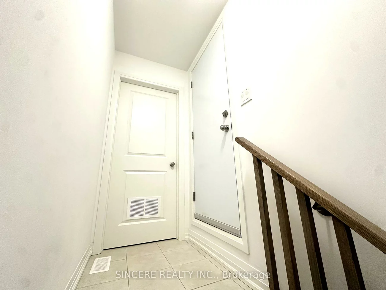 127, Markland, Cachet, Markham