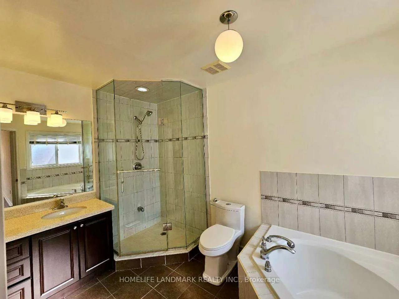 56, Briarcrest, Berczy, Markham