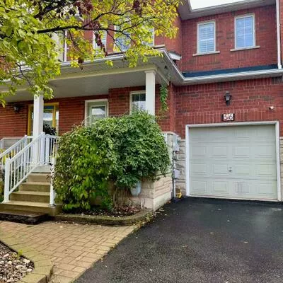 56, Briarcrest, Berczy, Markham