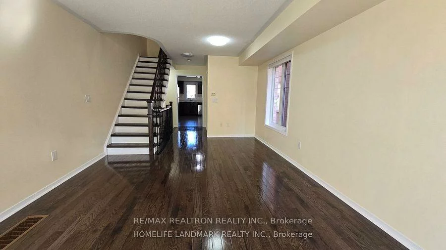 16, Truchard, Berczy, Markham