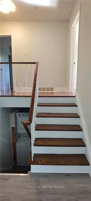 56, Robinson, Bullock, Markham