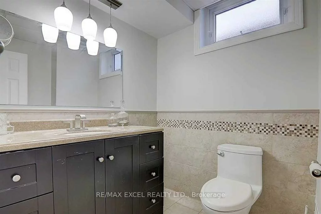 56, Robinson, Bullock, Markham